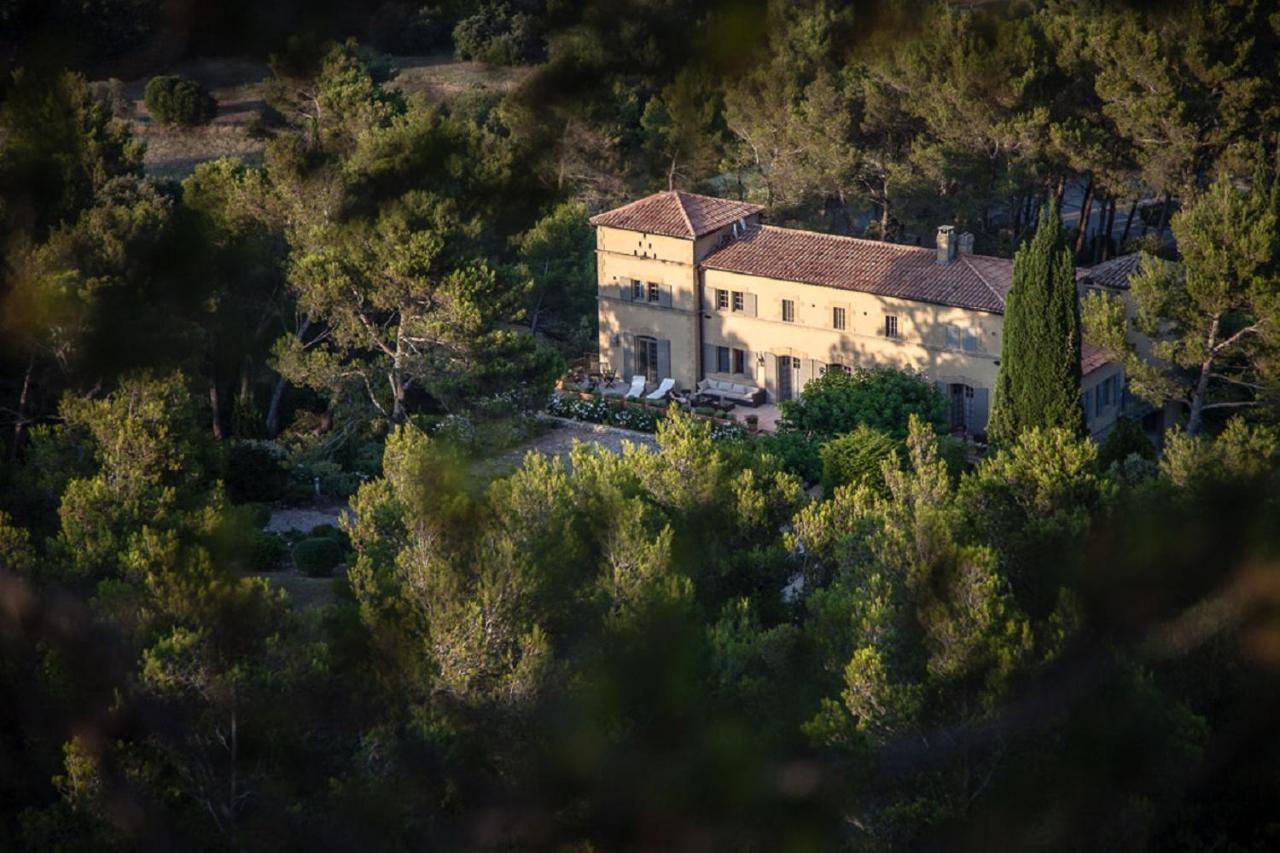 Domaine De La Tourelle Orgon Екстер'єр фото