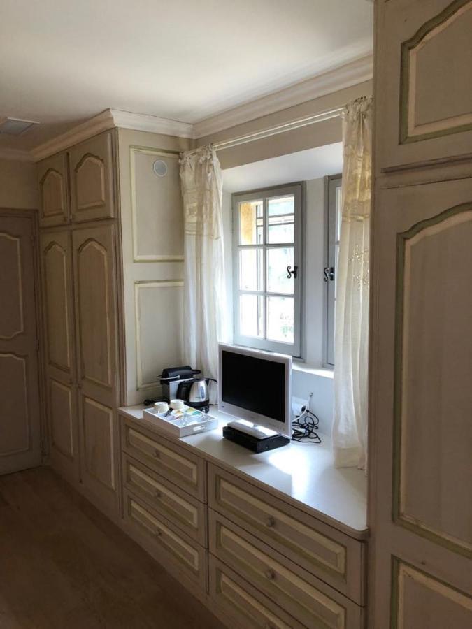 Domaine De La Tourelle Orgon Екстер'єр фото