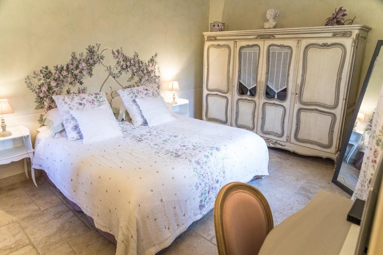 Domaine De La Tourelle Orgon Екстер'єр фото
